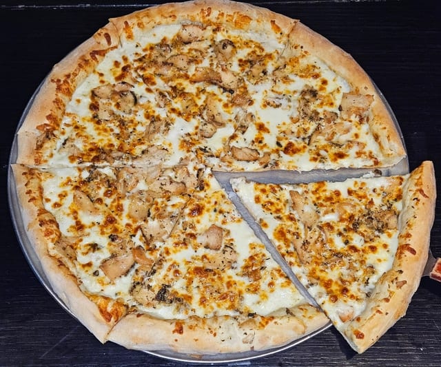 ALF-REDO CHICKEN GARLIC (18").