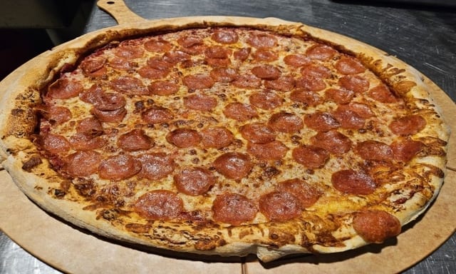 CLASSIC PEPPERONI & 4 CHEESE (14").