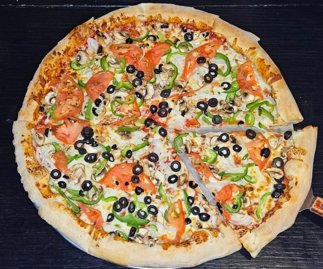 LEGEND OF VEGGIE (18").