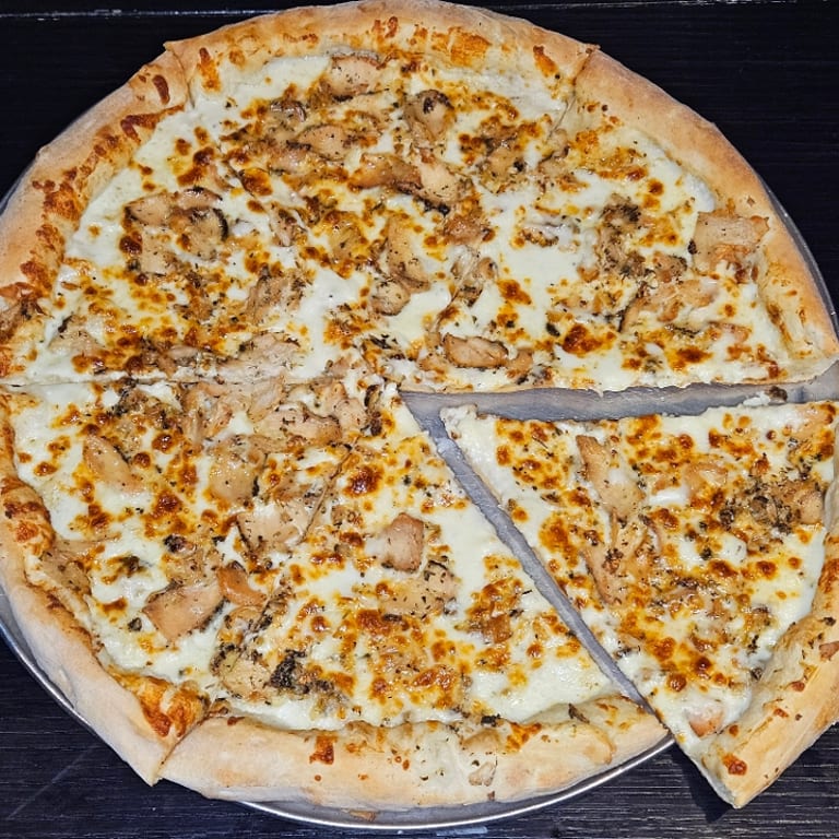 Delicious Cheese Pizza